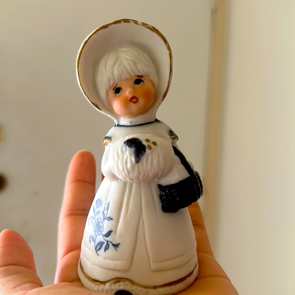 Jasco porcelain bell